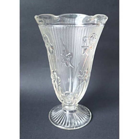 Depression Glass Iris And Herringbone Vase Jeanette 1930s - Picture 4 of 4